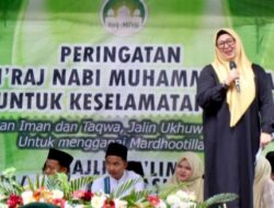 Wabup Intan Ajak Warga Teladani Kesabaran Nabi Muhammad SAW di Peringatan Isra Miraj 1447 H