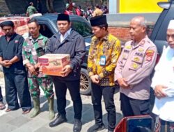 Bukti Nyata Kepedulian Wakil Rakyat, Bang Bimo Turun Langsung Bantu Korban Banjir Kresek