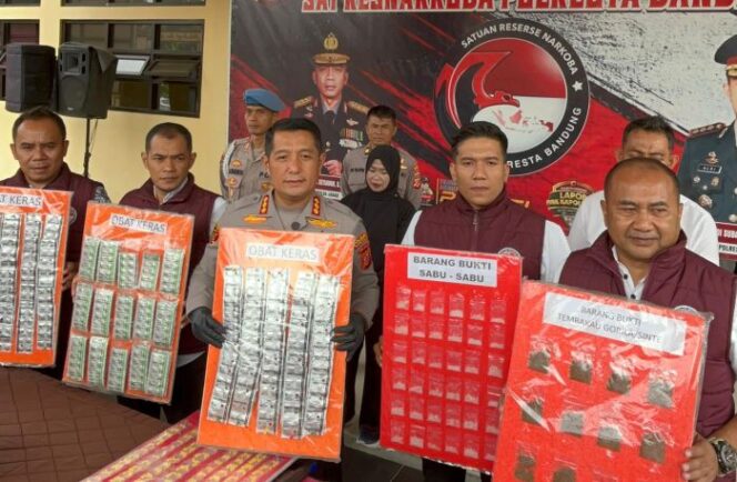 
Polresta Bandung Bongkar 27 Kasus Narkoba, Ribuan OKT dan Puluhan Tersangka Diamankan
